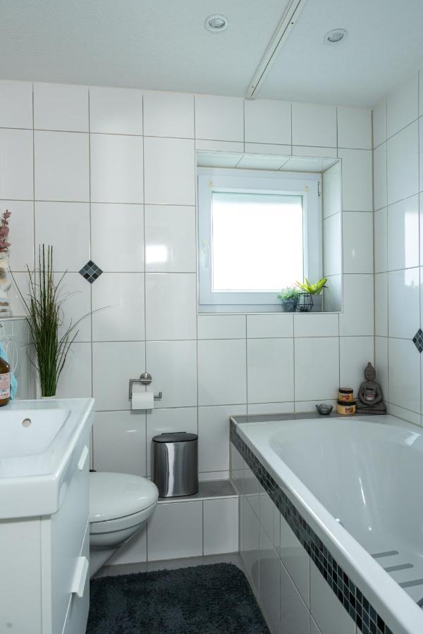 #2 Grosses Zimmer Mit Pool Und Garten 梅明根 外观 照片