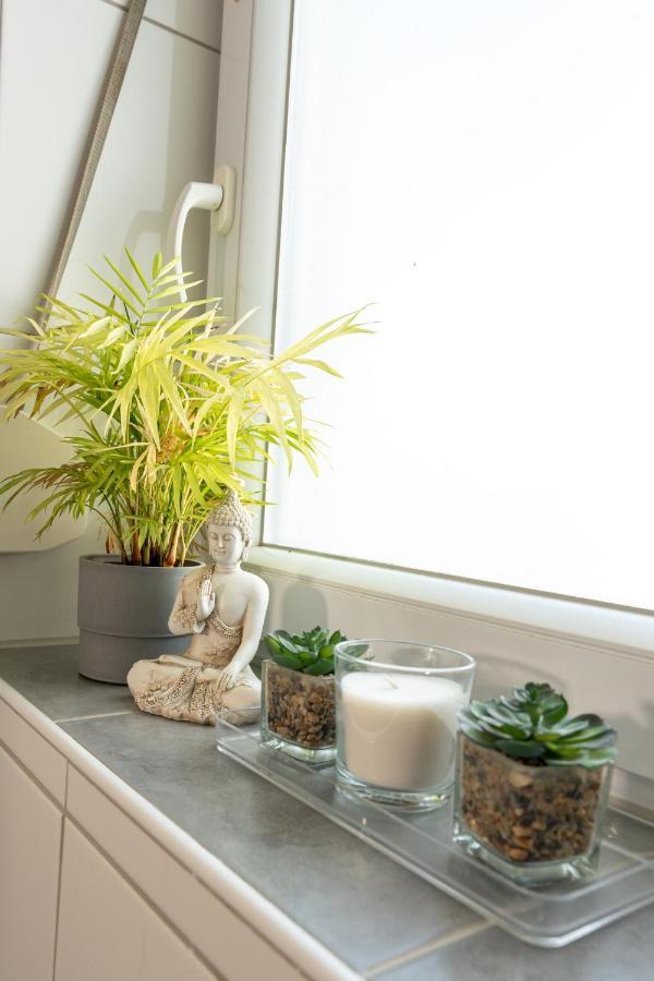 #2 Grosses Zimmer Mit Pool Und Garten 梅明根 外观 照片